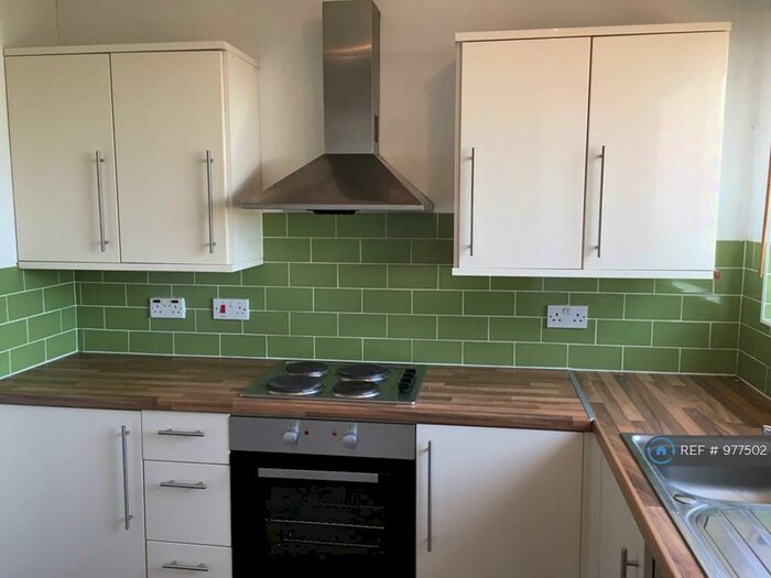 2 Bedroom Maisonette To Rent In Lower Road, Belvedere, DA17