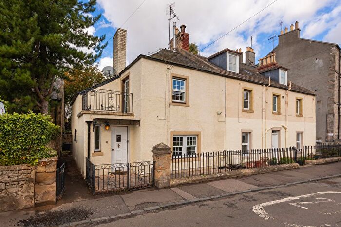 3 Bedroom Villa For Sale In School Green, Lasswade, EH18