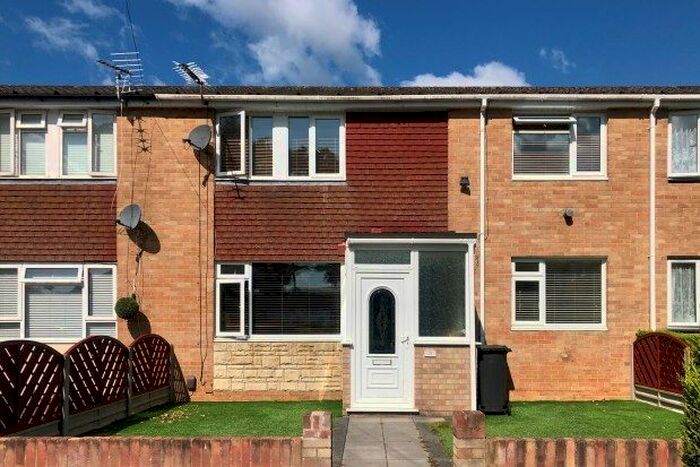 3 Bedroom Property To Rent In Mallard Road, Bournemouth, BH8