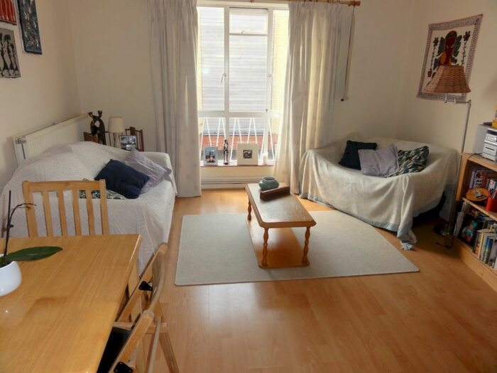 1 Bedroom Flat To Rent In Junction Road, London, N19