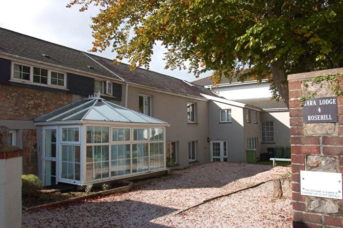 1 Bedroom Flat To Rent In Gara Lodge, Newton Abbot, TQ12