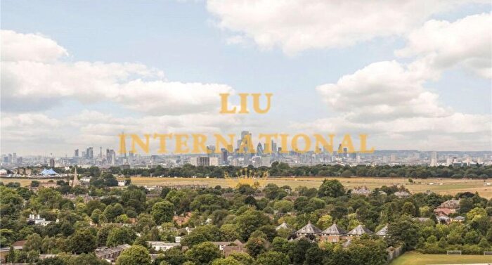 2 Bedroom Flat To Rent In London, SE3