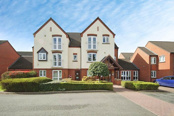 1 Bedroom Flat For Sale In Kenilworth Road, Balsall Common, CV7