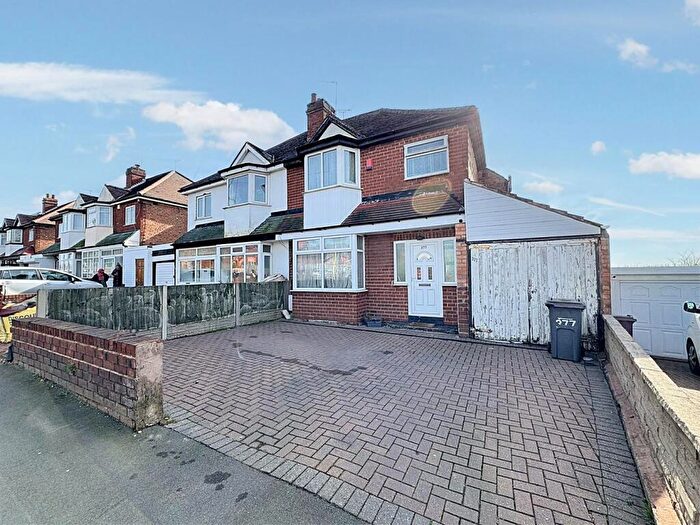 3 Bedroom Semi-Detached House For Sale In College Road, Great Barr, Birmingham, B44