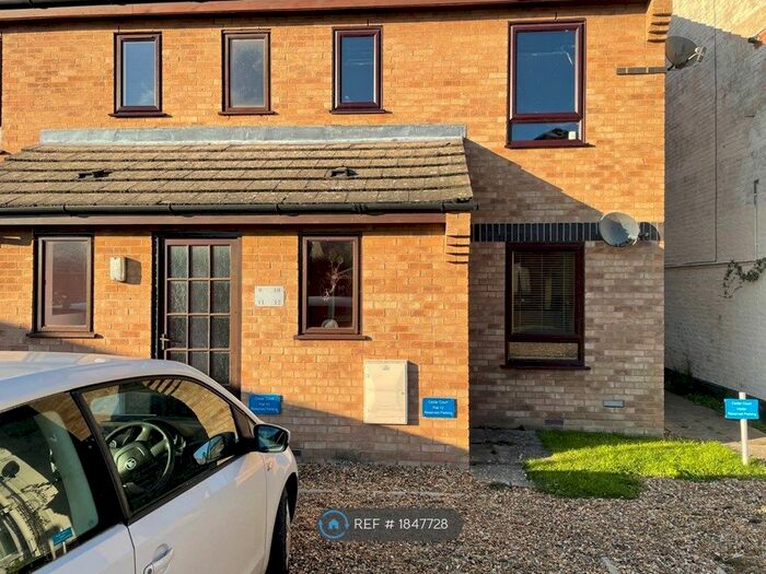 1 Bedroom Flat To Rent In Cedar Court, Soham, Ely, CB7