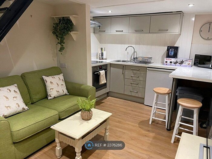 1 Bedroom Semi-Detached House To Rent In King Street, Norwich, NR1