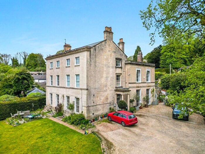 3 Bedroom Flat For Sale In Thrupp Lane, Thrupp, Stroud, GL5