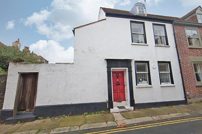 3 Bedroom Semi Detached House For Sale In Griffin Street, Deal, CT14
