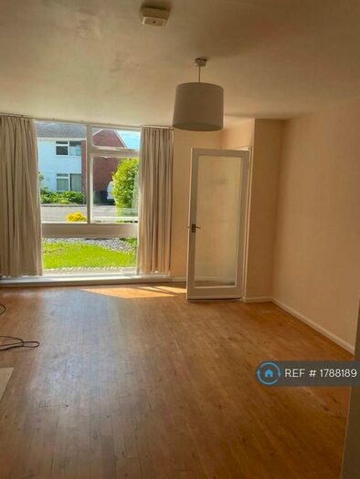 3 Bedroom Terraced House To Rent In Acrefield Drive, Cambridge, CB4