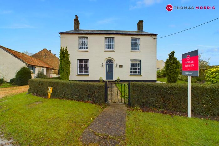 4 Bedroom Detached House For Sale In Church Street, Old Hurst, Huntingdon, Cambridgeshire, PE28