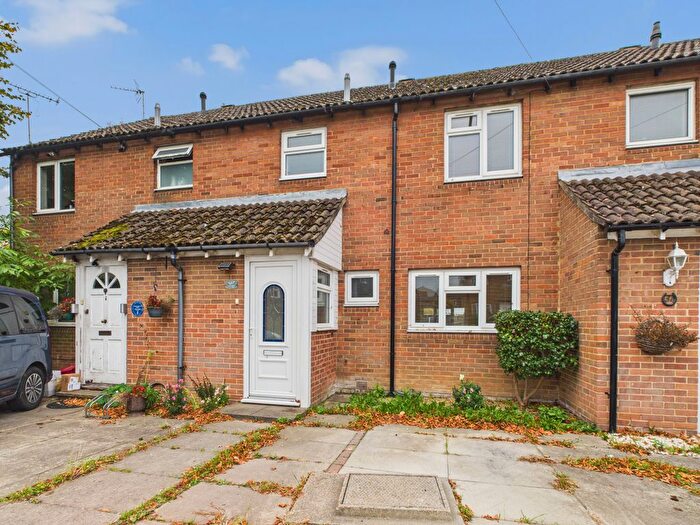 3 Bedroom Terraced House For Sale In Jerome Close, Marlow, Buckinghamshire, SL7
