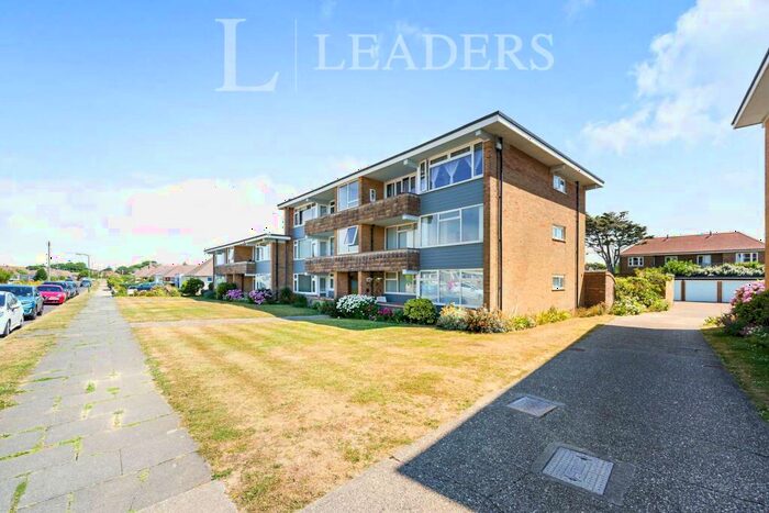 2 Bedroom Apartment To Rent In Dolphin Court, Rustington, BN16