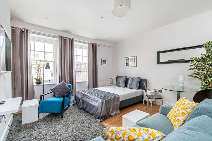 Studio To Rent In Finchley Road, London, NW3