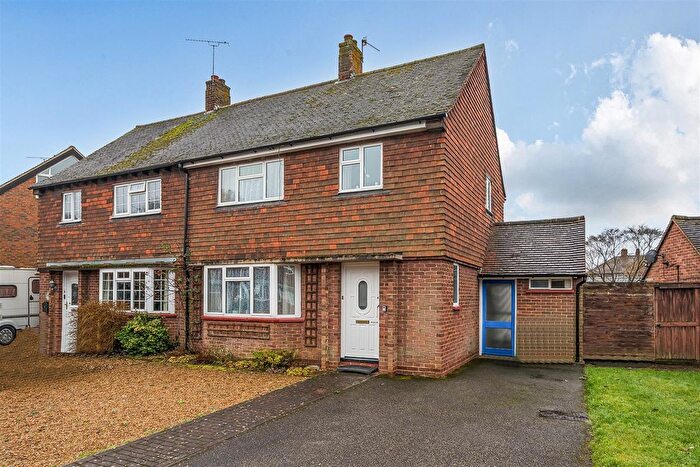 3 Bedroom Semi Detached House For Sale In Yew Tree Drive, Guildford, GU1