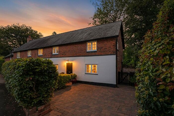 4 Bedroom Cottage For Sale In Birch Heath Lane, Christleton, CH3