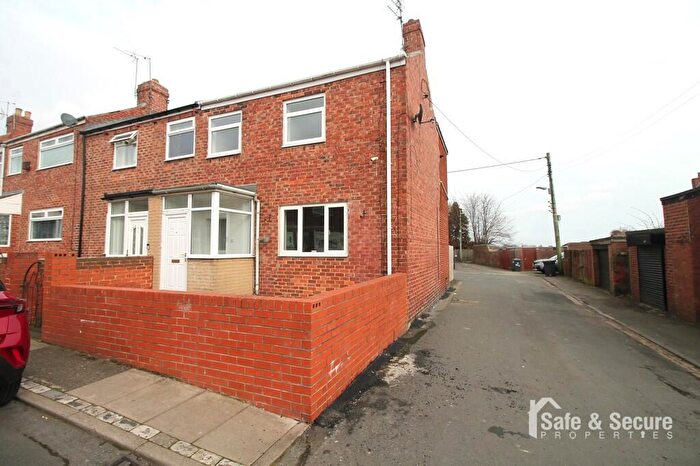3 Bedroom End Of Terrace House To Rent In Ernest Street, Chester Le Street, DH2