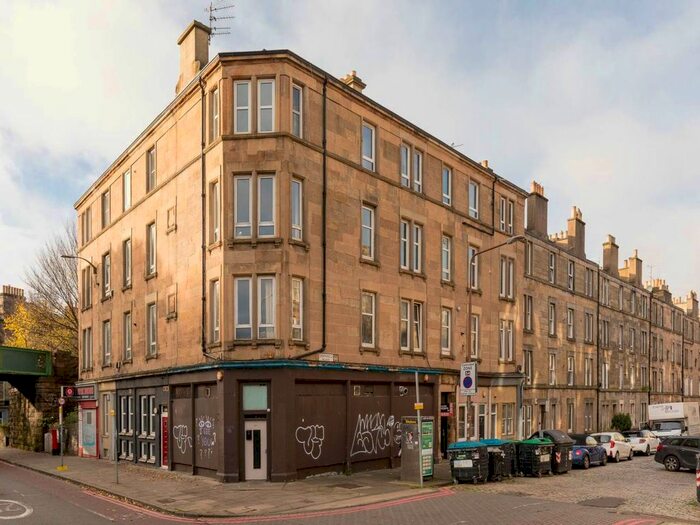 2 Bedroom Flat To Rent In Downfield Place, Dalry, Edinburgh, EH11