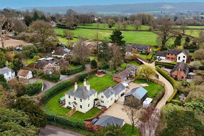 7 Bedroom Detached House For Sale In The Hollow, Child Okeford, DT11