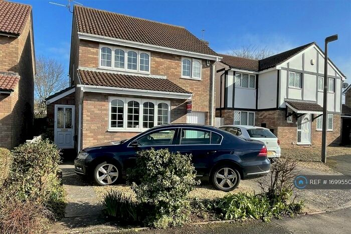 4 Bedroom Detached House To Rent In Dulverton Drive, Sully, Penarth, CF64