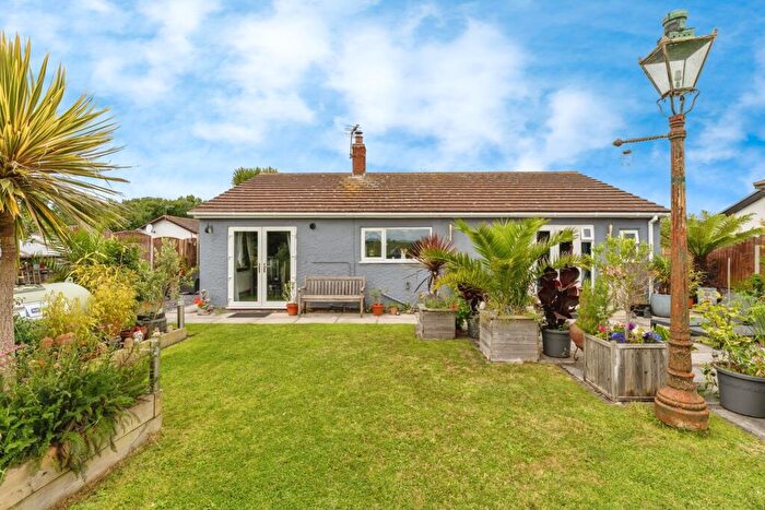 3 Bedroom Bungalow For Sale In Corbett Avenue, Talacre, Holywell, Flintshire, CH8