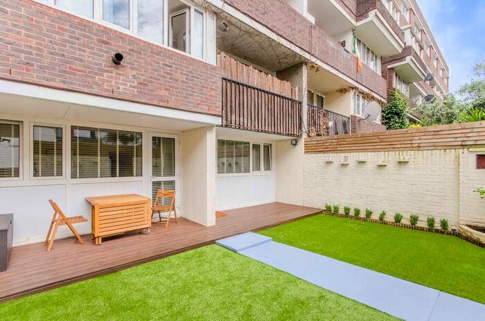 3 Bedroom Maisonette To Rent In Finborough Road, Chelsea, London, SW10