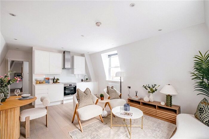 1 Bedroom Flat To Rent In Nottingham Street, Marylebone, London, W1U