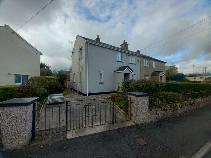 3 Bedroom Semi-Detached House To Rent In Rhos Y Gad, Llanfairpwll, LL61
