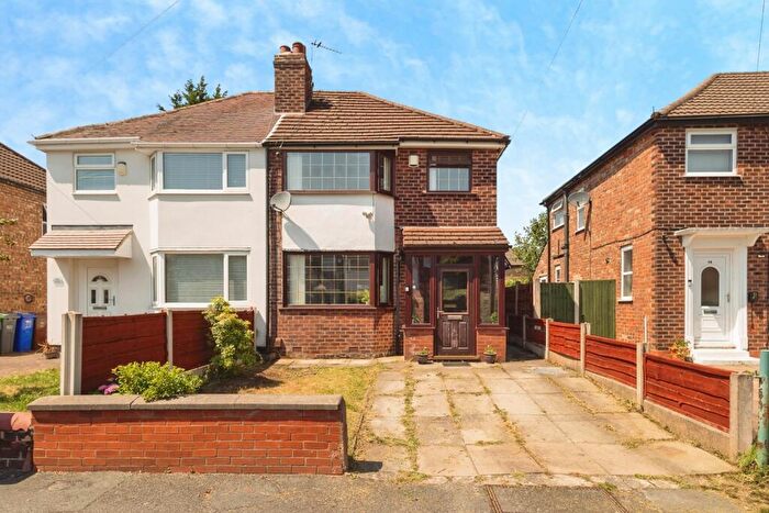 3 Bedroom Semi-Detached House For Sale In Tanfield Road, Didsbury, Manchester, Greater Manchester, M20