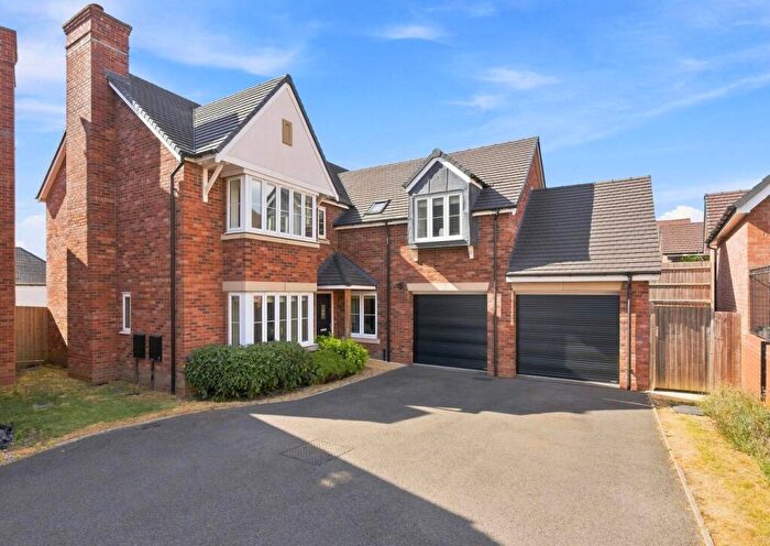 5 Bedroom Detached House For Sale In Redwood Road, Eden Park, Rugby, CV21