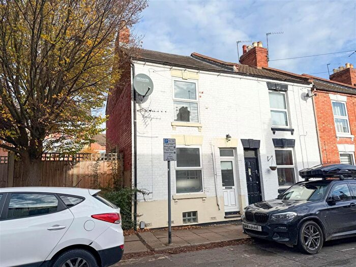 2 Bedroom End Terrace House For Sale In Harold Street, Northampton, NN1