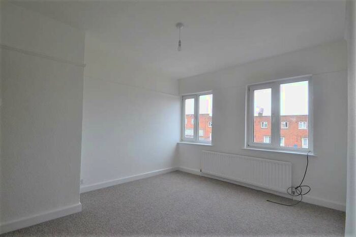 1 Bedroom Flat To Rent In Shenley Road, Borehamwood, WD6