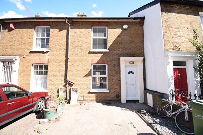 2 Bedroom Terraced House To Rent In Commercial Way, London, SE15