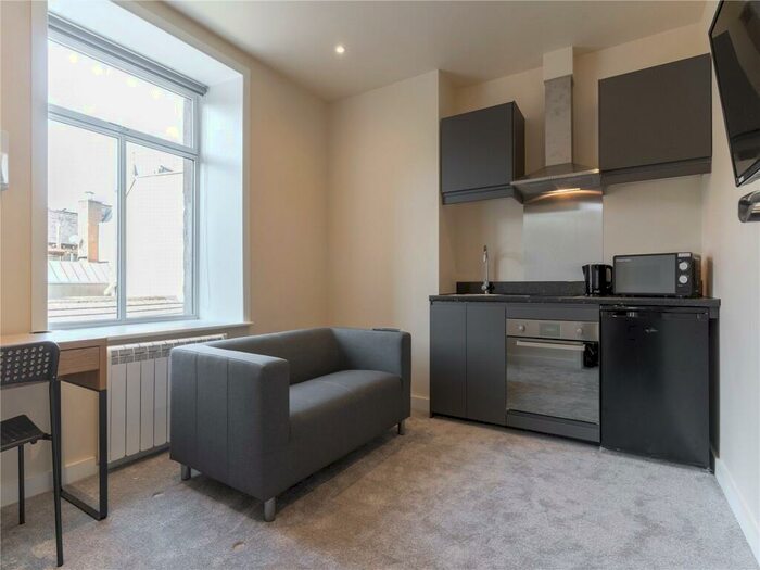 1 Bedroom Apartment To Rent In Chancery Lane, Huddersfield, HD1