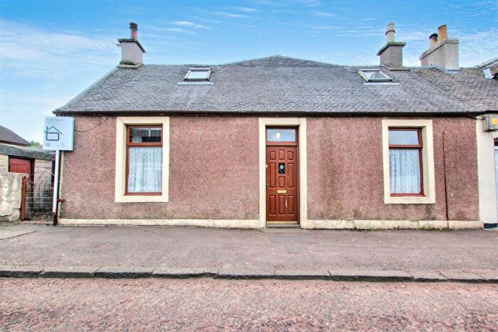 3 Bedroom End Of Terrace House For Sale In Lesmahagow Road, Boghead, Lanark, ML11