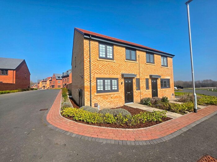 3 Bedroom Semi-Detached House For Sale In Bretton Way, Barnsley, S71