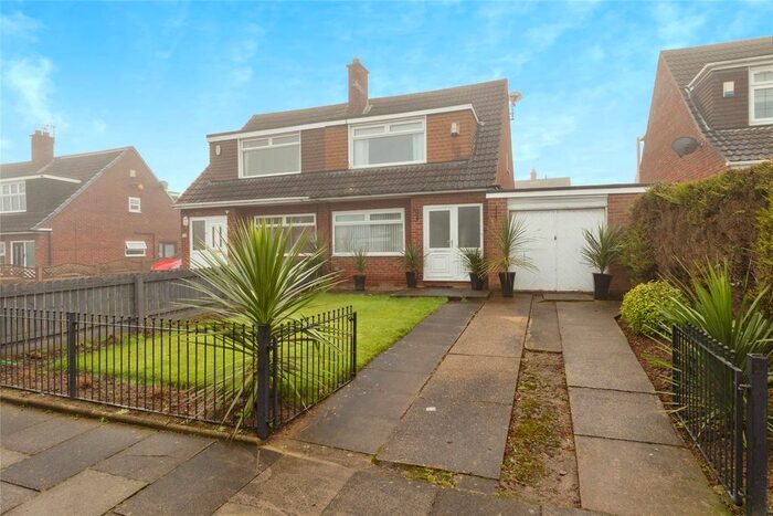 3 Bedroom Semi-Detached House For Sale In Guildford Road, Middlesbrough, North Yorkshire, TS6