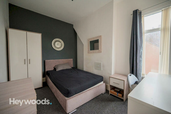 1 Bedroom House Of Multiple Occupation To Rent In Dominic Street, Penkhull, Stoke-on-Trent, ST4