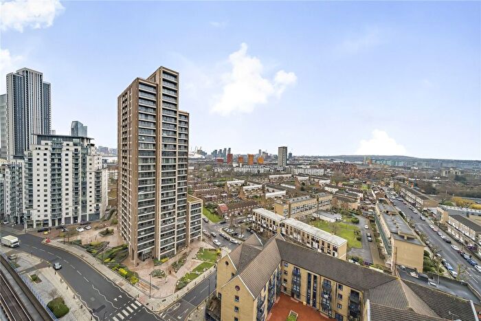 2 Bedroom Flat For Sale In East Ferry Road, London, E14