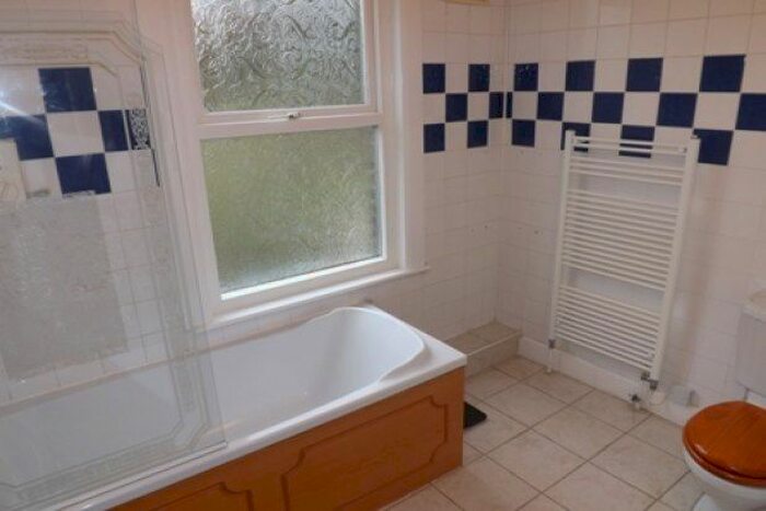 3 Bedroom Property To Rent In Harman Road, Enfield, EN1