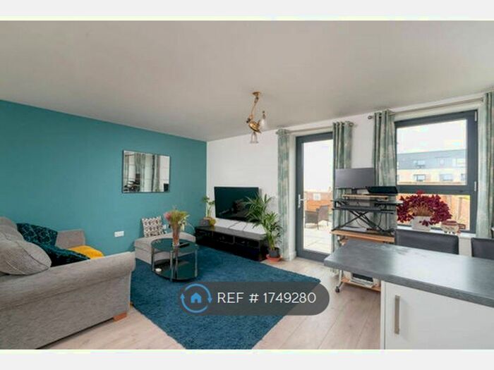 2 Bedroom Flat To Rent In Stoddart Way, Edinburgh, EH7