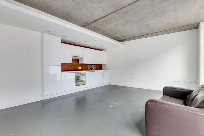 2 Bedroom Flat To Rent In Cosmopolitan House, Christina Street, EC2A