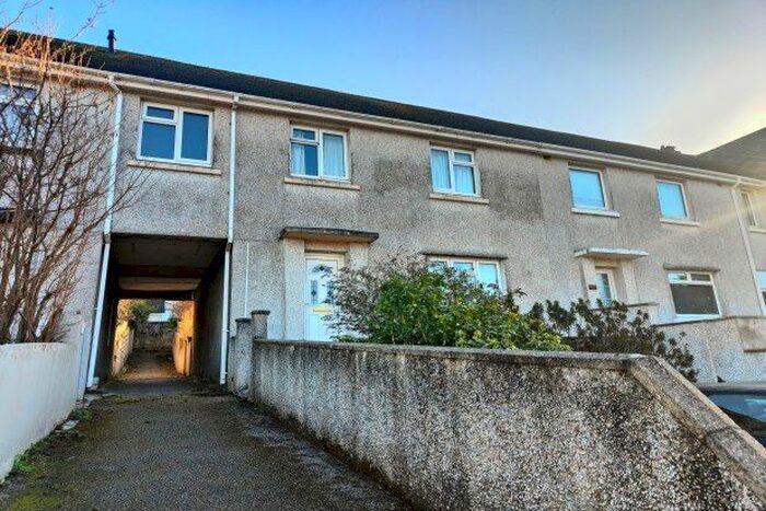 4 Bedroom Property To Rent In Godolphin Road, Falmouth, TR11
