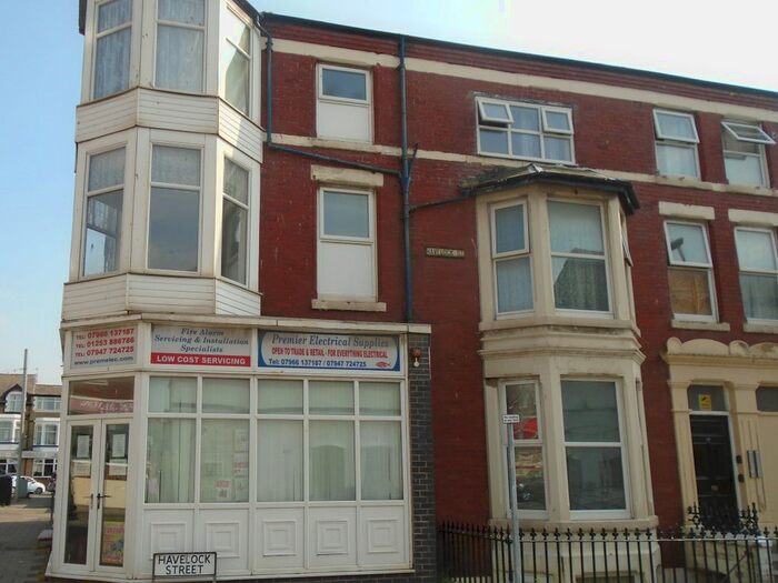 1 Bedroom Flat To Rent In Coronation Street, Blackpool, FY1