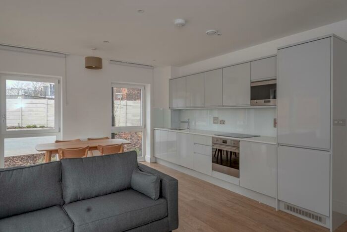 2 Bedroom Apartment To Rent In Soho Wharf, Hooper Street, Birmingham, B18