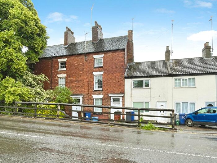 3 Bedroom Town House For Sale In Horninglow Street, Burton-on-Trent, DE14