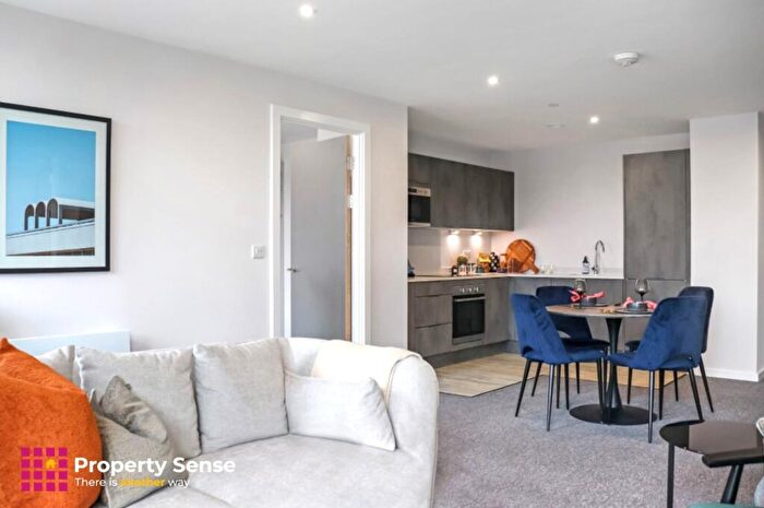 2 Bedroom Apartment To Rent In The Interchange, Stockport, SK3