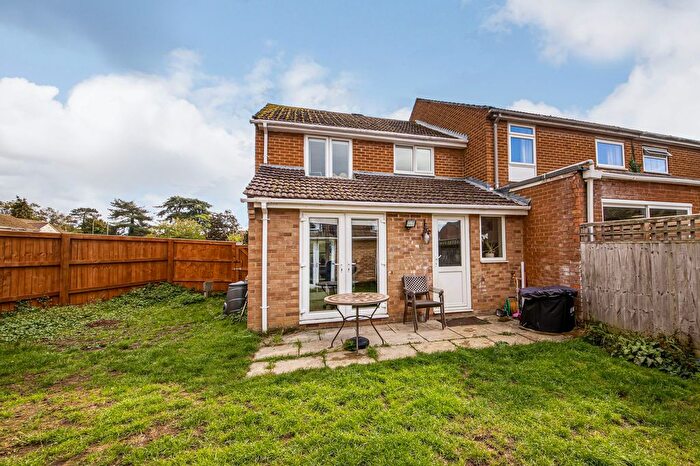 3 Bedroom Terraced House For Sale In Bowgrave Copse, Abingdon, OX14