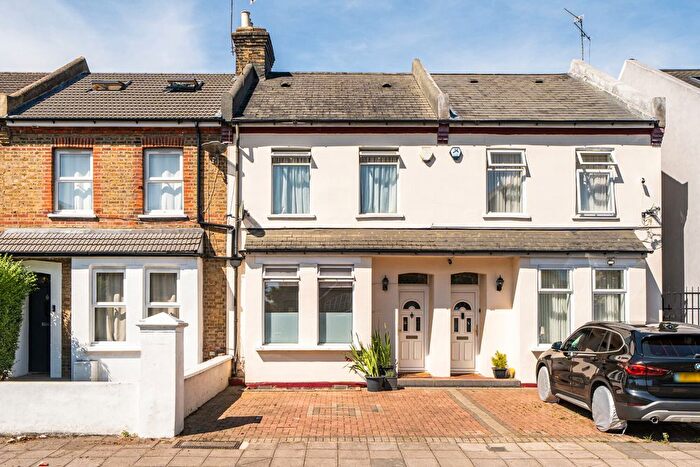 3 Bedroom Terraced House For Sale In Coldershaw Road, Ealing, London, W13