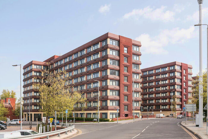 1 Bedroom Flat To Rent In Cherrydown East, SS16