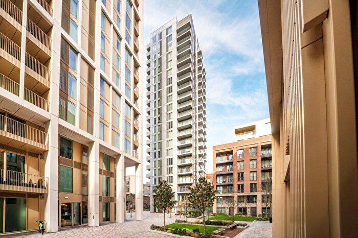 1 Bedroom Flat For Sale In Jacquard Point, Tapestry Way, London, E1